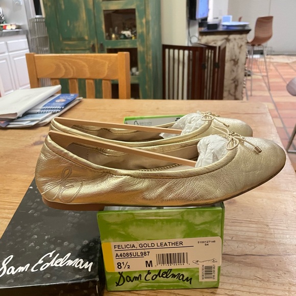 Sam Edelman Felicia Gold Leather Ballet Flats - Picture 7 of 14